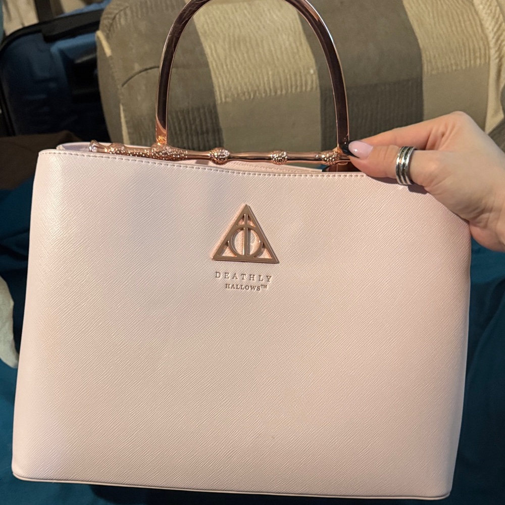 Loungefly Harry Potter Deathly Hallows Elder Wand Handbag